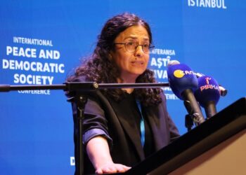 Azime Işık: Dönüşüm için ilkin adalet kıstası benimsenmeli