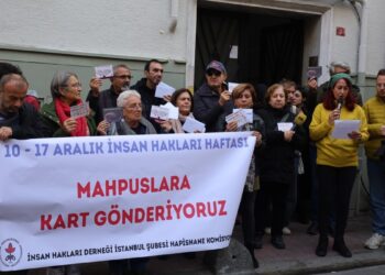 İHD’den tutsaklara dayanışma kartı