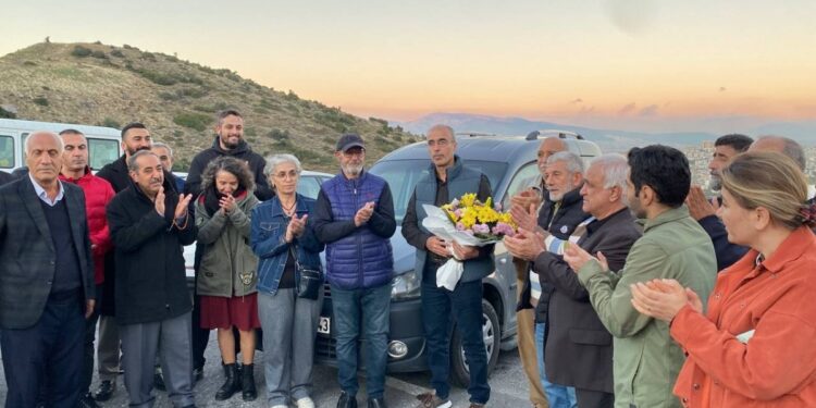 31 yıldan sonra tahliye edilen Esen: Başaracağımız günler yakın