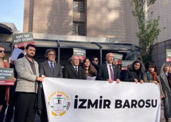 İzmir Barosu: Avukatların çalışma koşulları adil olmalı