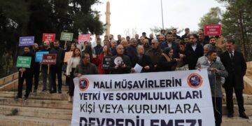 Mali Müşavirlerden yetkilerinin devredilmesine tepki
