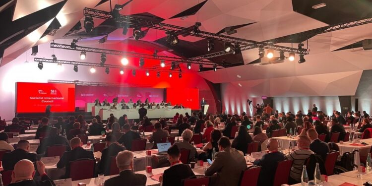 Sosyalist Enternasyonal’den Kürtlere özyönetimin tanınması çağrısı