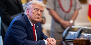 ABD’den Venezuela ve İran’a yaptırım