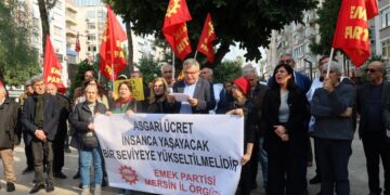 Asgari ücret ‘zammı’ protestosunda ortak mücadele çağrısı