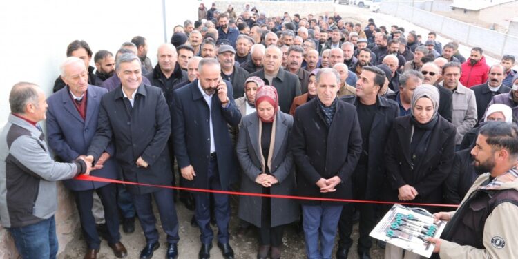 Komünal çalışmanın ürünü Ronahî Halkevi açıldı