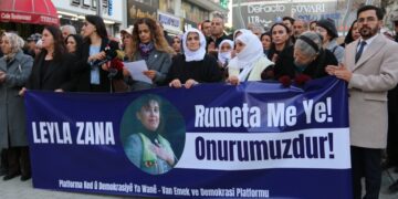 Leyla Zana’ya yönelik ırkçı saldırı protesto edildi