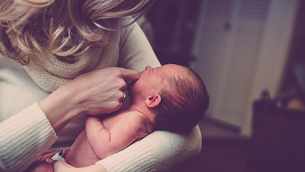 6,5 Aya Çıkıyor: İşte Doğum İzni Düzenlemesinin Detayları
