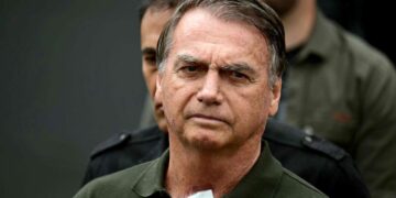 “9 aydır hıçkıran” Bolsonaro’ya müdahale edildi