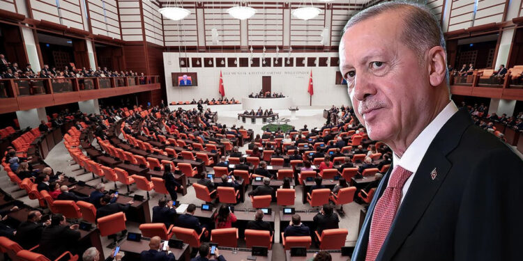 AK Parti'nin 'Süreç' Raporu: Önce Cumhurbaşkanı Erdoğan'a Sonra Meclis'e Gidecek