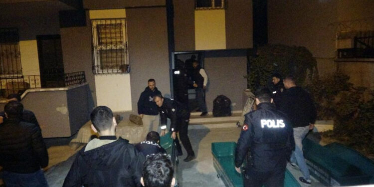 Adana'da Baba Vahşeti! İki Çocuğunu Öldürüp İntihar Etti