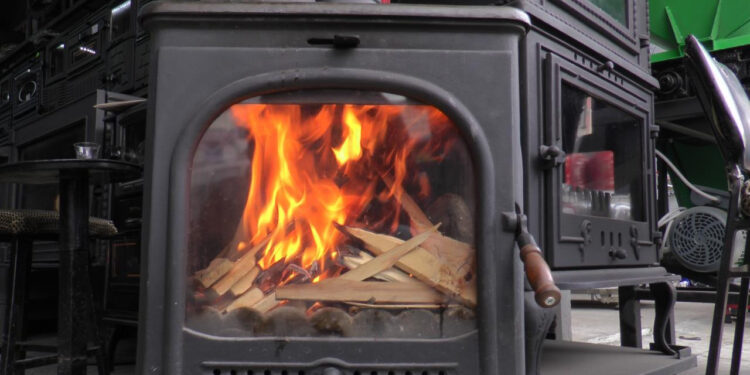 Adıyaman'da Soba Faciası! Yaşlı Kadın Hayatını Kaybetti