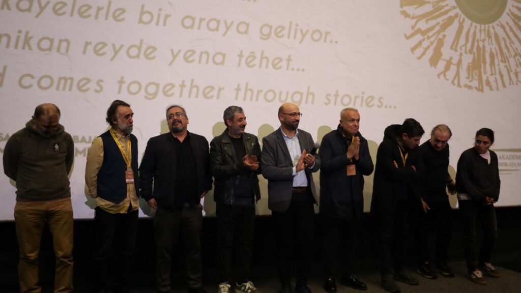 Amed Film Festivali'nde 14 film ve belgesel izleyicisiyle buluşturuldu