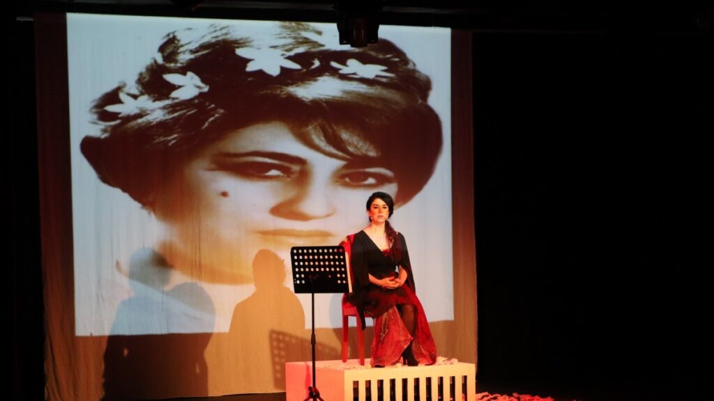 Amed'de Ayşe Şan için anma