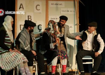 Asimilasyon politikası 'Veli Toplantısı'nda