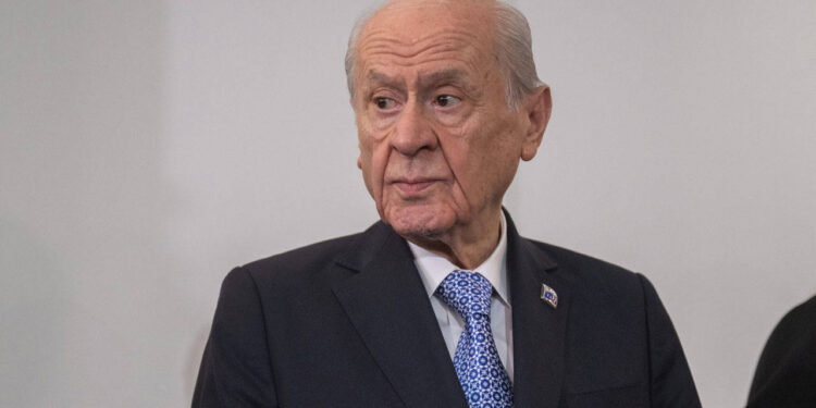 Bahçeli: Uçak kazası düşündürücü