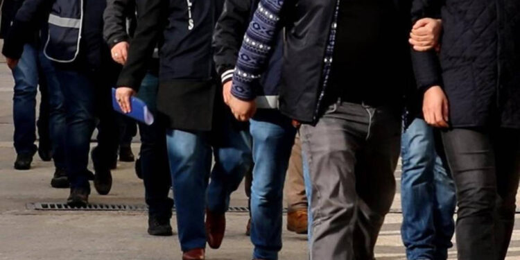 Casperlar ve Çirkinler Çetelerine Operasyon: 3'ü Çocuk 7 Kişi Gözaltında