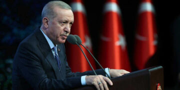 Cumhurbaşkanı Erdoğan, Mehmetçiğe Seslendi: 'Hiçbir Terör Örgütüne İzin Vermeyeceğiz'