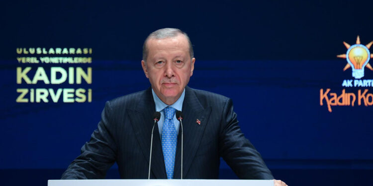 Cumhurbaşkanı Erdoğan’dan CHP'ye Sert Sözler: 'Okullarda, Üniversitelerde Yürütülen Cadı Avını Nasıl Unutabiliriz'