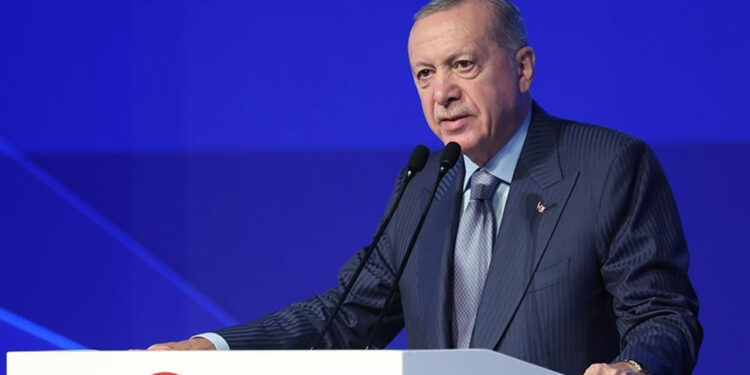 Cumhurbaşkanı Erdoğan'dan Genişletilmiş İl Başkanları Toplantısı'nda Kritik Mesajlar