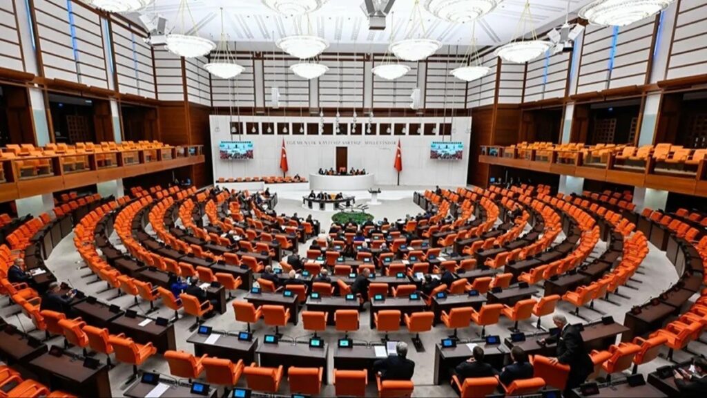 Depremde can kayıplarında sorumluluğu olanlara tahliye yok