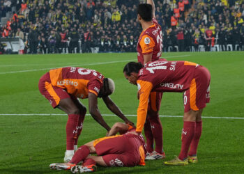 Derbide Kazımcan Karataş’a Çakmak Atan Taraftar Gözaltında