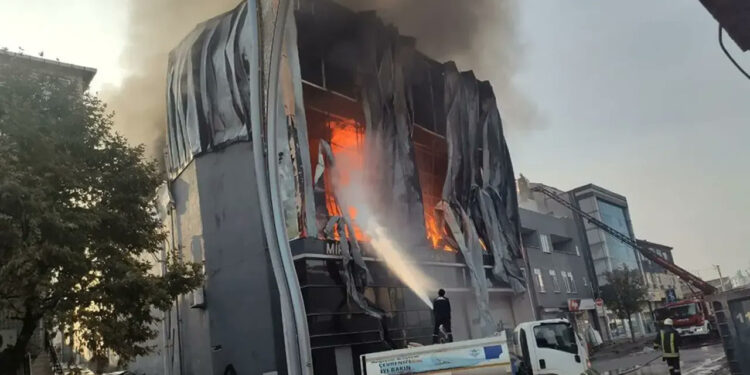 Dilovası'ndaki Yangın Faciasında Müfettiş Raporu Çıktı: İhmaller Silsilesi Kan Dondurdu