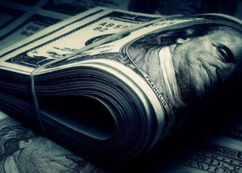 Dolar ve Euro Güne Kritik Seviyelerde Başladı