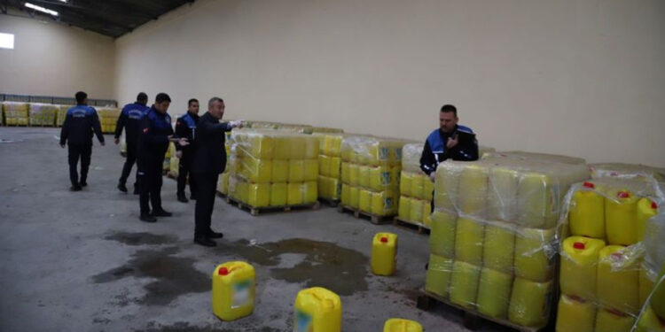 Gıdada Hile Bitmiyor! Tam 3 Bin 650 Bidondan Bakın Ne Çıktı?