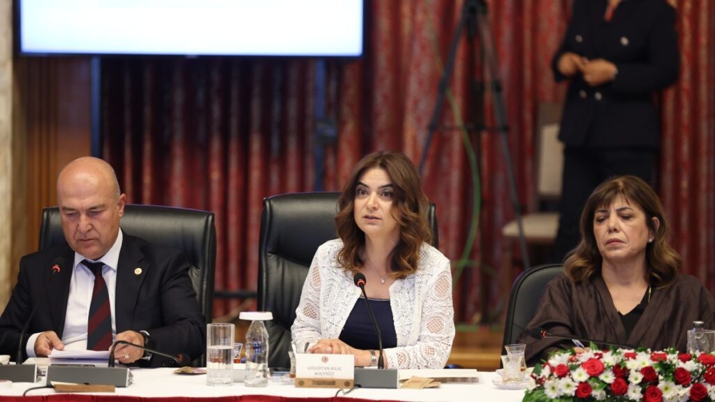 Gülistan Kılıç Koçyiğit: Rapor barışın hukuksal altyapısını oluşturmalı