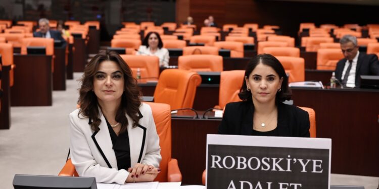 Gülistan Kılıç Koçyiğit'ten siyasi tutsakların kapsam dışı bırakılmasına tepki