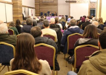 Hacı Özkal okurları ile buluştu