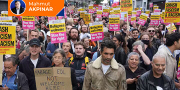 İngilizlere söven İngiliz!
