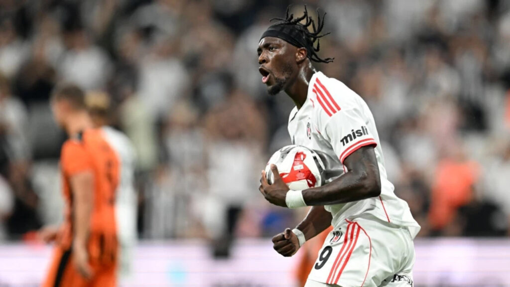 Kafasına Darbe Alınca Maça Devam Edememişti... Beşiktaş'tan 'Tammy Abraham' Açıklaması