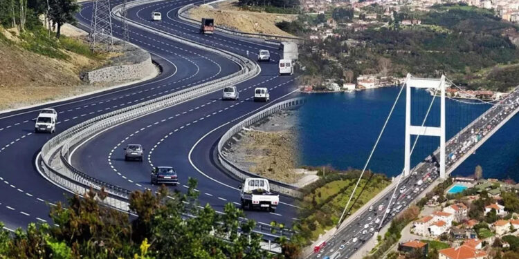 Köprü ve Otoyol Ücretlerine Zam: 1 Ocak'tan İtibaren Geçerli, İşte Yeni Fiyatlar...