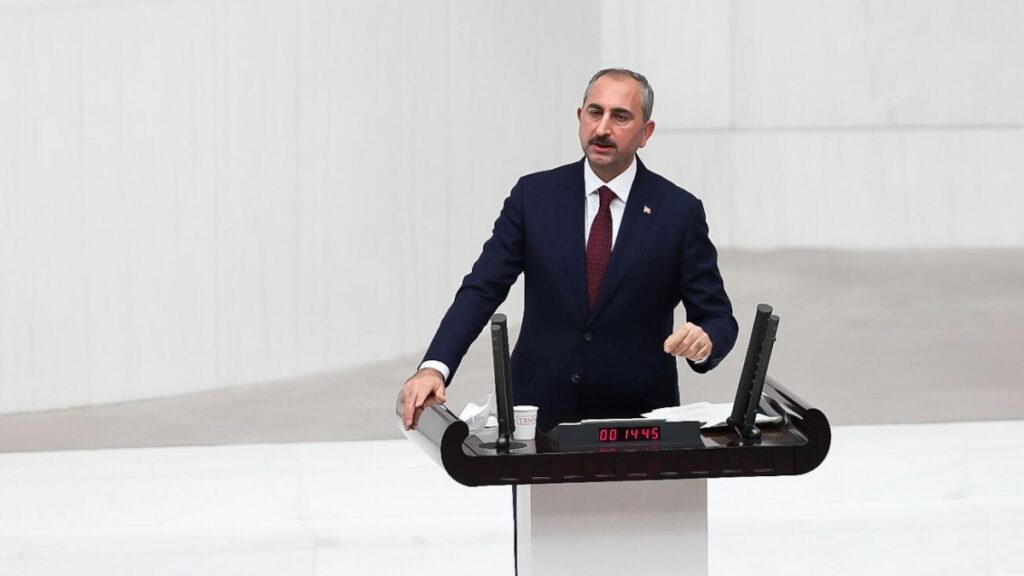 Kürt sorununu inkar eden Gül'e yanıt: İsmi doğru koyarsanız çözüm de doğru olur