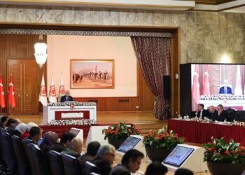 Kurtulmuş ve siyasi parti koordinatörlerin görüşmesi başladı