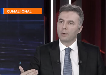 Mehmet Akif Ersoy üzerinden AKP’li gazetcileri okumak