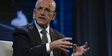 Mehmet Şimşek’ten Çarpıcı Enflasyon Yorumu