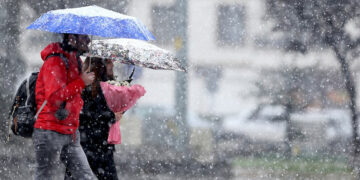 Meteoroloji 'Sarı' Alarm Verdi: Kuvvetli Kar Yağışı Geliyor, O İki Güne Aman Dikkat