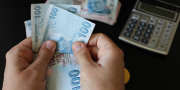 Milyonlar Bekliyor... Emekli ve Memur Zammında Gözler 5 Ocak'ta