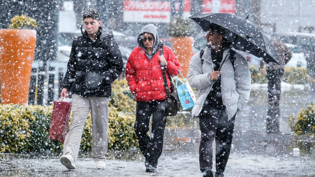 Önce Meteoroloji Sonra Bakanlık Uyardı: 26 İle Kuvvetli Kar Yağışı Geliyor