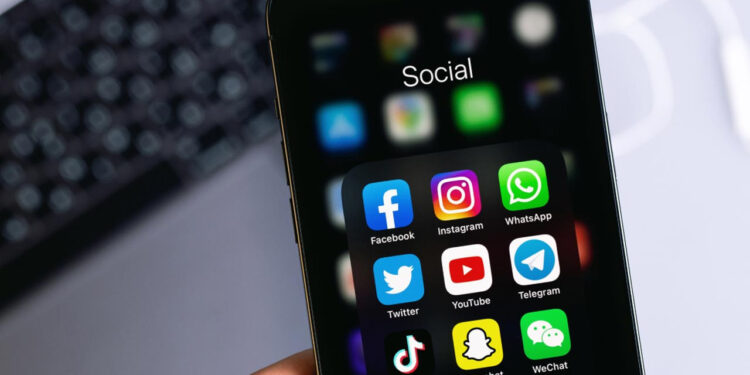 Oxford Sözlüğü Açıkladı! İşte 2025’in En Popüler Kelimesi...