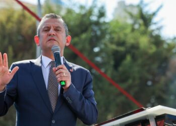 Özel ve 6 milletvekillinin dokunulmazlıkların kaldırılması istemiyle fezleke