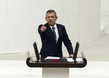 Özel'den 'Suriye Kürtleri' mesajı: Huzur içinde olmaları Türkiye’ye güvencedir