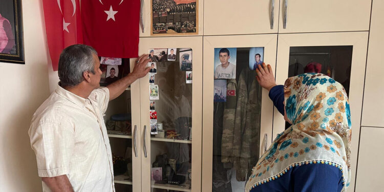 Şehit Kerim’in Anısı Evinde Yaşıyor... Bir Oda, Bin Hatıra