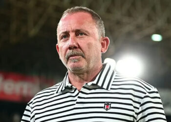 Sergen Yalçın'ndan Galibiyet Sonrası Sert Çıkış