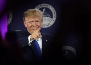 Trump yönetiminin 5 Avrupalıya yaptırım kararına tepki