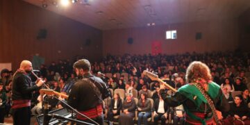 Wan’da müzik festivalinde renkli görüntüler