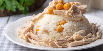 Yine Tavuk Yine Zehirlenme! 30 Kişi Hastaneye Kaldırıldı