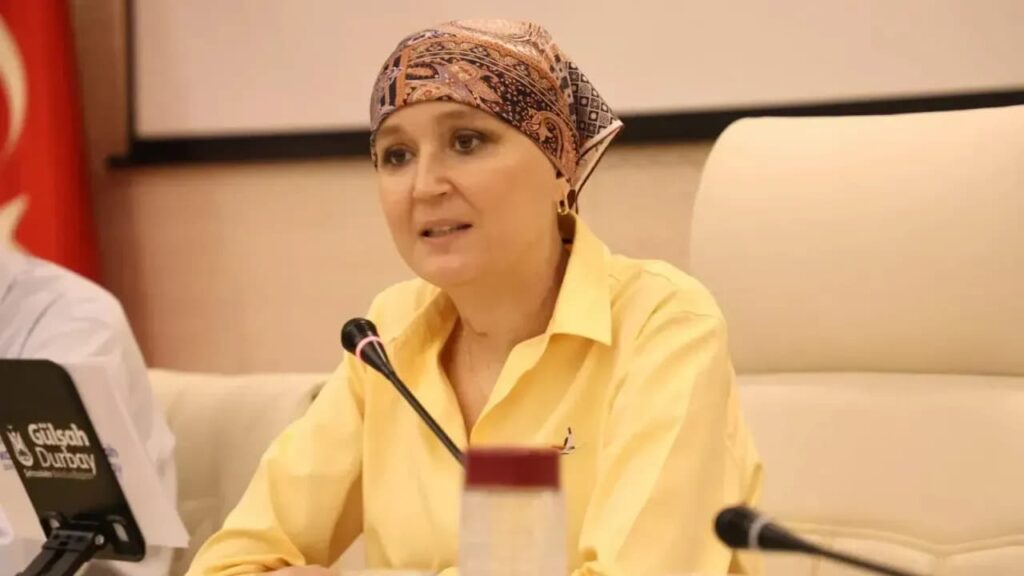 Yoğun bakımdaki Şehzadeler Belediye Başkanı Gülşah Durbay’ın durumu kritik